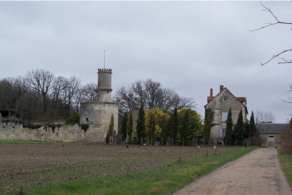 Photo Saint-Genest-d'Ambière - Château de Puygarreau