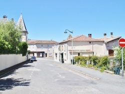 Photo paysage et monuments, Châlus - le village