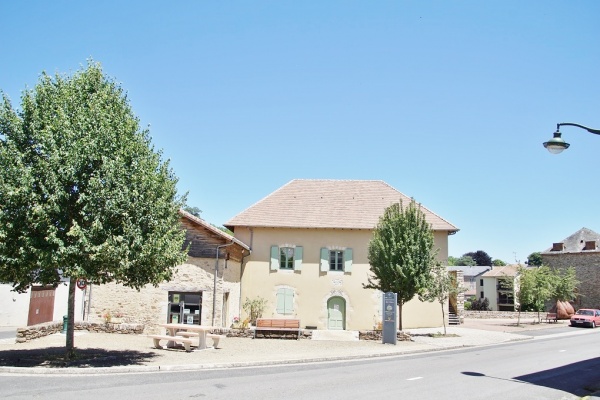 Photo Châlus - le village