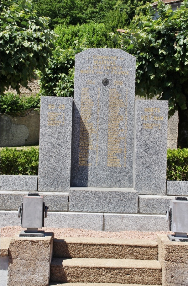 Photo Marval - le monument aux morts