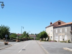 Photo paysage et monuments, Pensol - Le Village