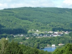 Photo paysage et monuments, Saint-Sulpice-Laurière - St Sulpice Laurière  l'étang depuis Gaudeix