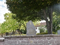 Photo paysage et monuments, Anould - le monument aux morts