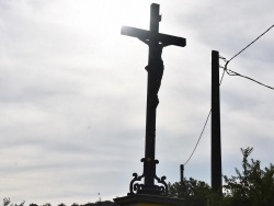 Photo paysage et monuments, Bains-les-Bains - la croix