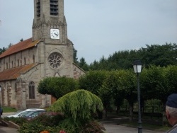 Photo paysage et monuments, Belmont-lès-Darney - L'eglise avec son clocher inachevé .Faute d'argent des paroissiens début 1800