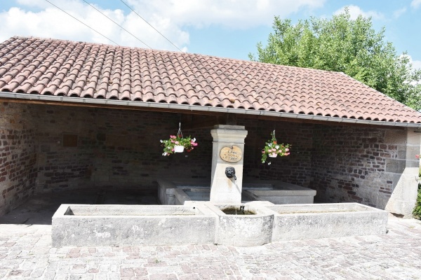 Photo Bonvillet - le lavoir