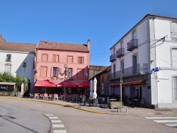 Photo paysage et monuments, Bruyères - la ville