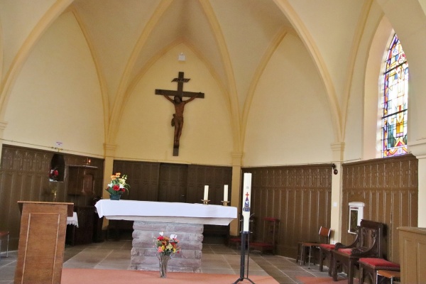 Photo La Chapelle-devant-Bruyères - église saint Menne