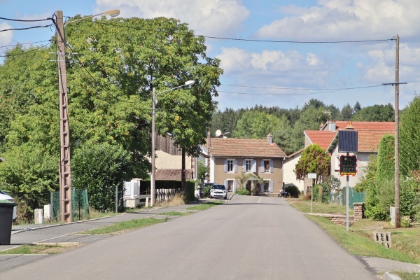 Photo Charmois-devant-Bruyères - le village