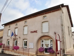 Photo paysage et monuments, Le Clerjus - la mairie