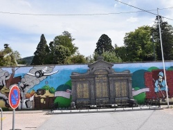 Photo paysage et monuments, Éloyes - le monument aux morts