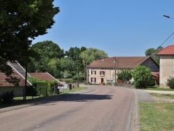 Photo paysage et monuments, Esley - le village