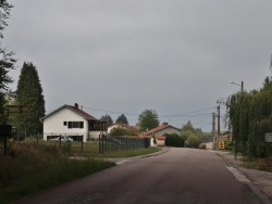 Photo paysage et monuments, Hennezel - le village