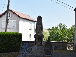 Photo paysage et monuments, Monthureux-le-Sec - le monument aux morts