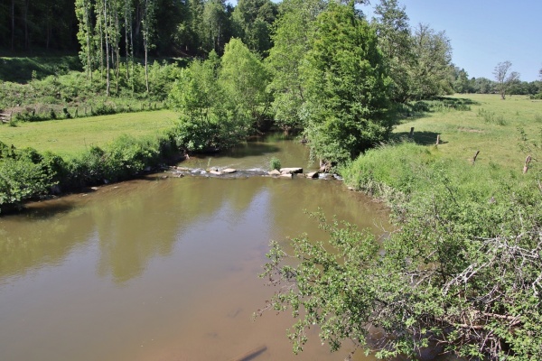 Photo Monthureux-sur-Saône - la rivière