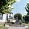 Photo Saint-Étienne-lès-Remiremont - le monument aux morts