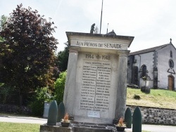 Photo paysage et monuments, Senaide - le monument aux morts
