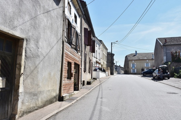 Photo Ville-sur-Illon - le village
