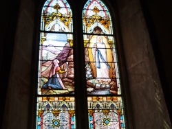 Photo paysage et monuments, Vittel - église Saint remy