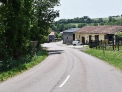 Photo paysage et monuments, Viviers-le-Gras - le village