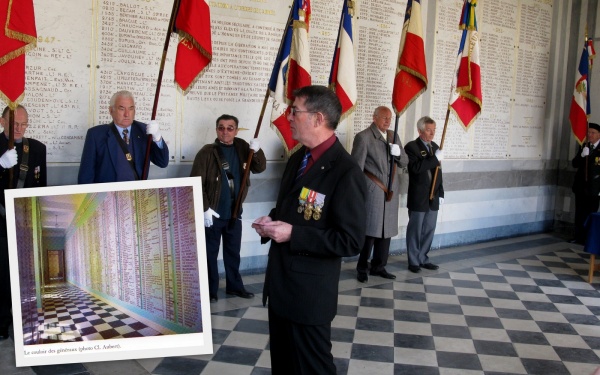Photo Les Voivres - Plaques de marbre au Prytanée