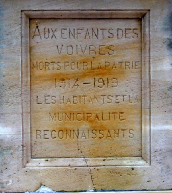 Inscriptions présentes sur le monument