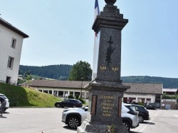 Photo paysage et monuments, Xonrupt-Longemer - le monument aux morts