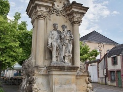 Photo paysage et monuments, Bléneau - la Fontaine