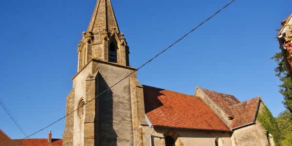 Photo Domecy-sur-Cure - -église St Romain 16 Em Siècle