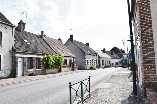 Photo Lavau - le Village