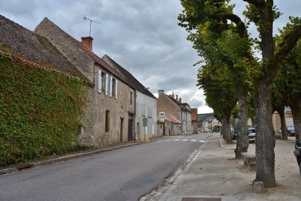 Photo Pontaubert - la commune