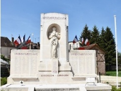 Photo paysage et monuments, Saint-Fargeau - le Monument Aux Morts