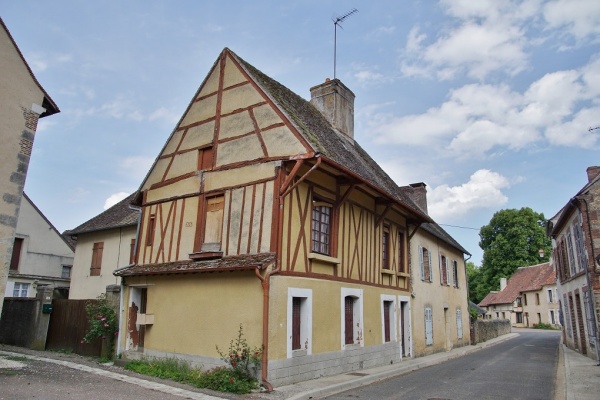 Photo Saint-Privé - le Village
