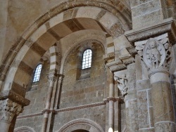 Photo paysage et monuments, Vézelay - Basilique Ste Marie-Madeleine  Em Siècle